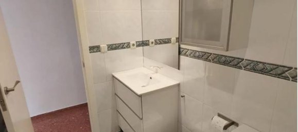 Apartamento de 4 dormitorios en Valencia, Spain No. 190909 15