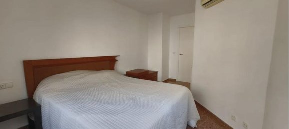 Apartamento de 4 dormitorios en Valencia, Spain No. 190909 21