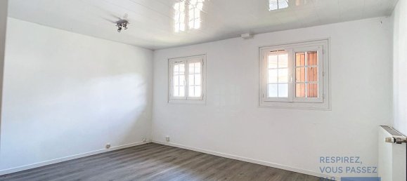 1 bedroom Bungalow in Bailleval, France No. 85218 3