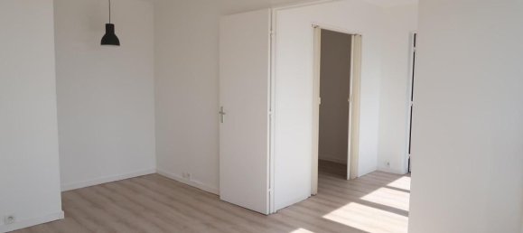 Apartamento de 1 dormitorio en Paris, France No. 182115 3