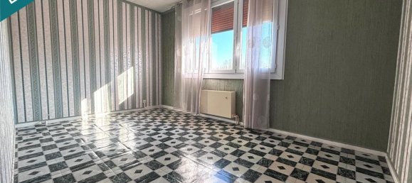 4 bedrooms House in Canteleu, France No. 357292 8