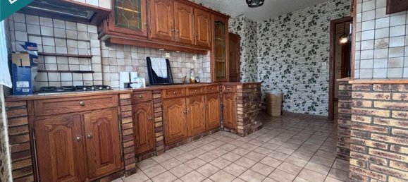 4 bedrooms House in Canteleu, France No. 357292 4