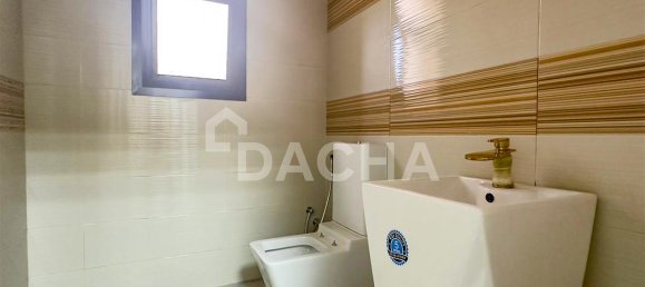 7 bedrooms Villa in Dubai, UAE No. 27434 7