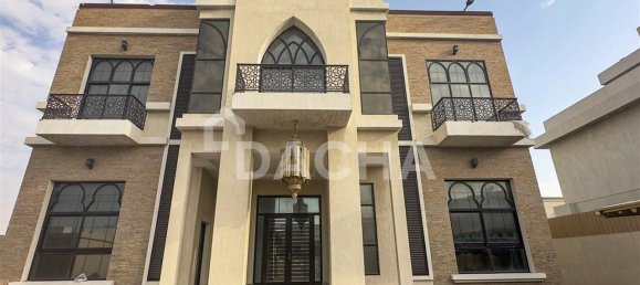 7 bedrooms Villa in Dubai, UAE No. 27434 19