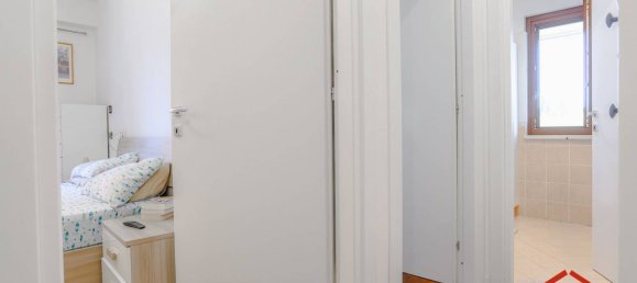 3 bedrooms Apartment in Rome, Italy No. 321404 15