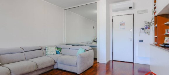 3 bedrooms Apartment in Rome, Italy No. 321404 3