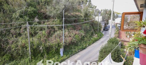 Квартира с 3 спальнями в Катандзаро, Италия № 271327 5