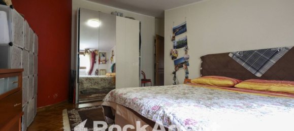 Квартира с 3 спальнями в Катандзаро, Италия № 271327 33