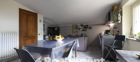 Квартира с 3 спальнями в Катандзаро, Италия № 271327 25