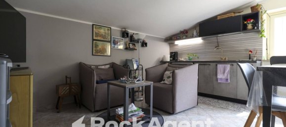 Квартира с 3 спальнями в Катандзаро, Италия № 271327 26