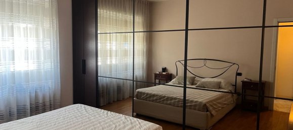 3 bedrooms Apartment in Milan, Italy No. 357843 22