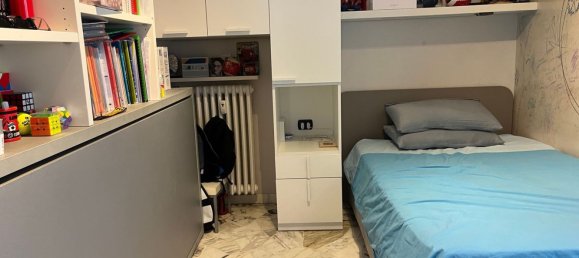 3 bedrooms Apartment in Milan, Italy No. 357843 16