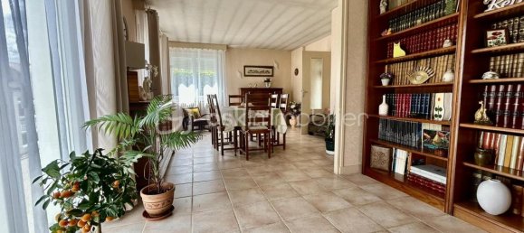 Дом с 4 спальнями в Сен-э-Марн, Франция № 332099 7