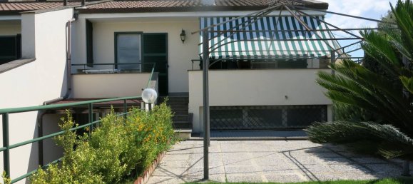 5 rooms Villa in Fondi, Italy No. 166409 16