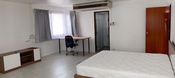 Apartamento com 3 quartos em condomínio em Watthana, Thailand N.º 9980 6