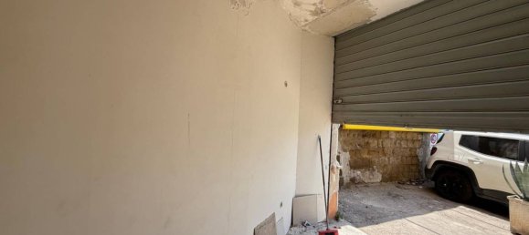 Garage in Naples, Italy 10m², Nr. 257520 2