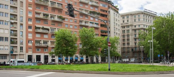 1 bedroom Apartment in Milan, Italy No. 323013 17