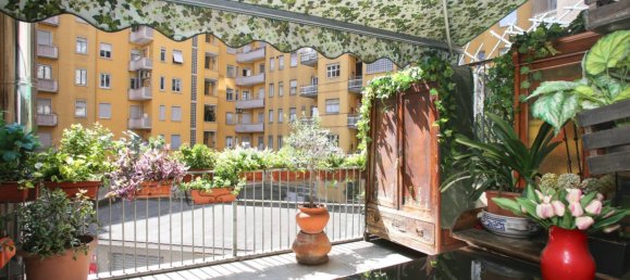 1 bedroom Apartment in Milan, Italy No. 323013 2