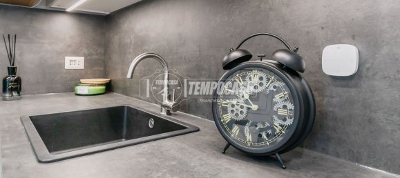 1 Schlafzimmer Wohnung in Milan, Italy, Nr. 378245 8