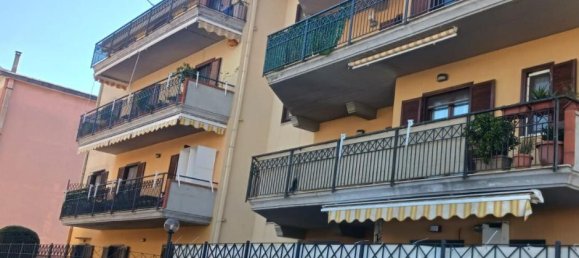 4 rooms Apartment in Salerno, Italy No. 14917 15