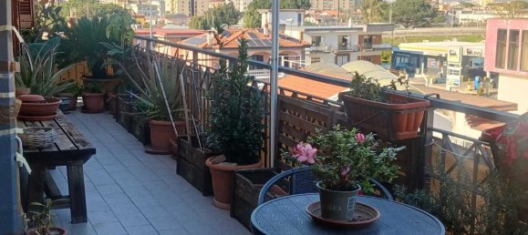 4 rooms Apartment in Salerno, Italy No. 14917 2