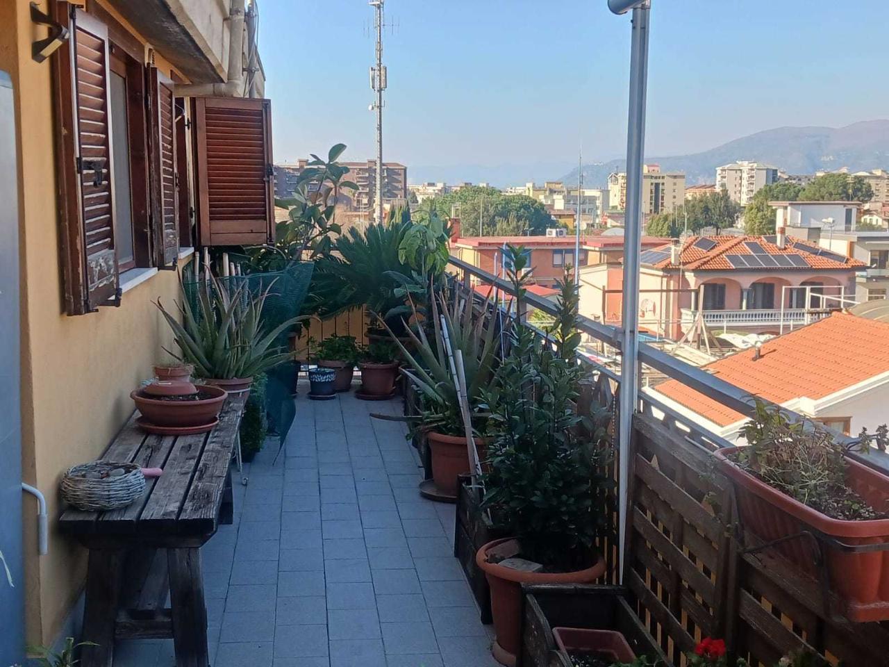 4 rooms Apartment in Salerno, Italy No. 14917