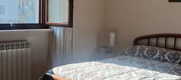 4 rooms Apartment in Salerno, Italy No. 14917 6