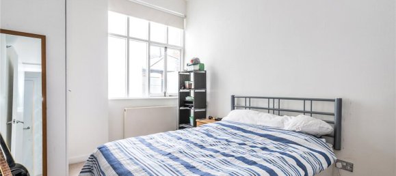 2 bedrooms Apartment in London, United Kingdom No. 14070 4