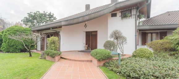 5-salle Villa à Cabiate, Italy No. 183252 2