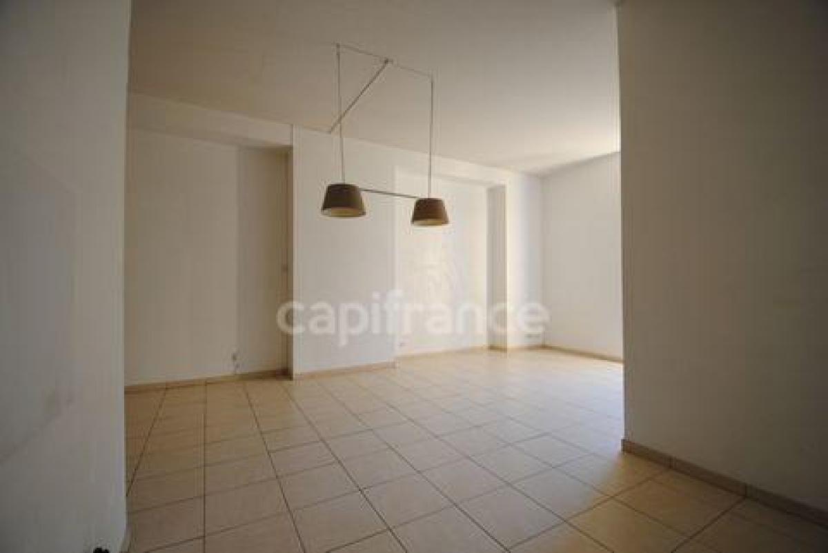 2 bedrooms Condo in Grasse, France No. 3387