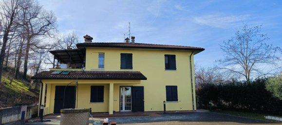 2 bedrooms Apartment in Castrocaro Terme e Terra del Sole, Italy No. 201324 34