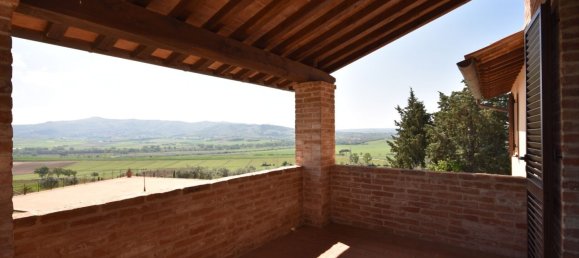 21 bedroom House in Castiglione del Lago, Italy No. 58477 14