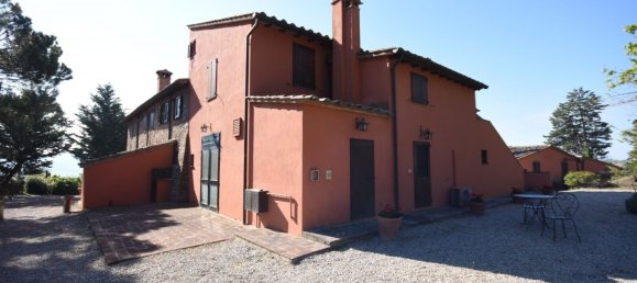 21 bedroom House in Castiglione del Lago, Italy No. 58477 11