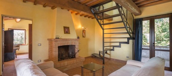 21 bedroom House in Castiglione del Lago, Italy No. 58477 16