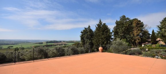 21 bedroom House in Castiglione del Lago, Italy No. 58477 22