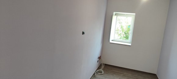 4 rooms Apartment in Cesinali, Italy No. 295380 9