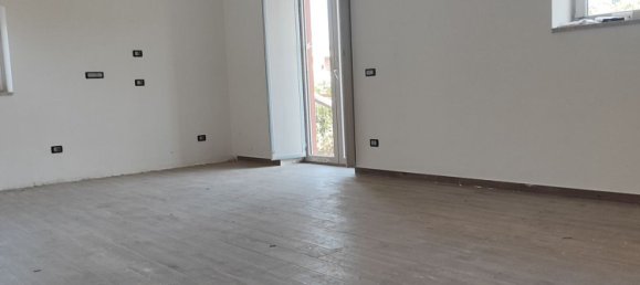 4 rooms Apartment in Cesinali, Italy No. 295380 3