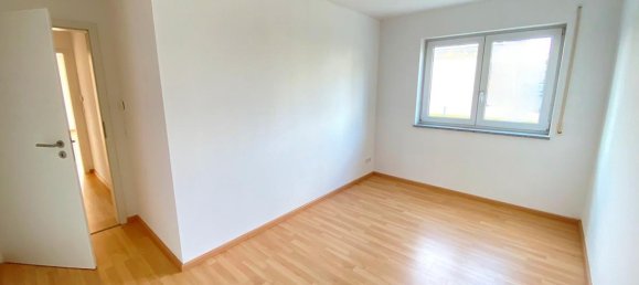 4غرفة شقة في Neu-Ulm, Germany رقم 57682 4