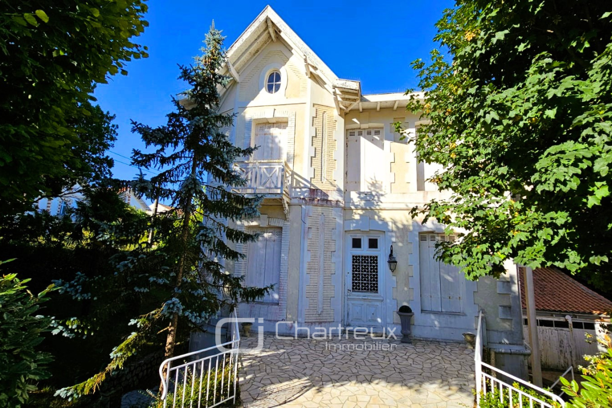 Вилла с 7 спальнями в Руайан, Франция № 294196