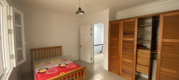 5 bedrooms Villa in Tay Ho, Vietnam No. 522 10