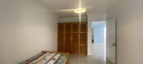 5 bedrooms Villa in Tay Ho, Vietnam No. 522 9