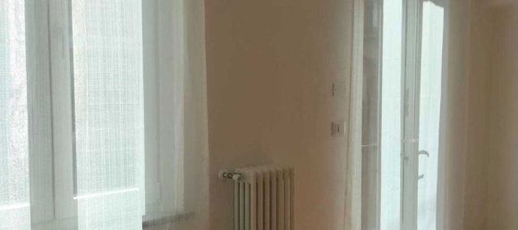 3 غرف نوم شقة في Novara, Italy رقم 350550 39