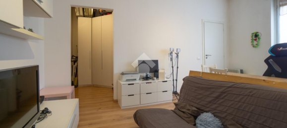 Apartamento de 2 divisões em Cisliano, Italy N.º 127106 3