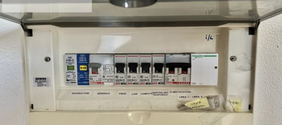 Bureau à Schio, Italy 160m² No. 128662 28