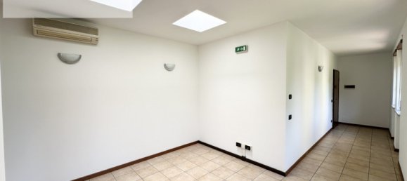 Bureau à Schio, Italy 160m² No. 128662 9