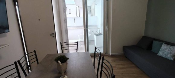 3 rooms Apartment in Fossacesia, Italy No. 36778 3