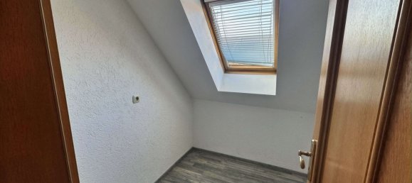 Casa de 5 divisões em Neuburg-Schrobenhausen, Germany N.º 197123 25