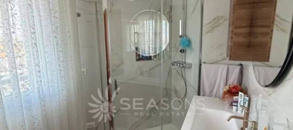 2 bedrooms Penthouse in Jesolo, Italy No. 359365 3