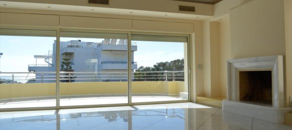 Villa de 4 dormitorios en Vouliagmeni, Greece No. 5775 21