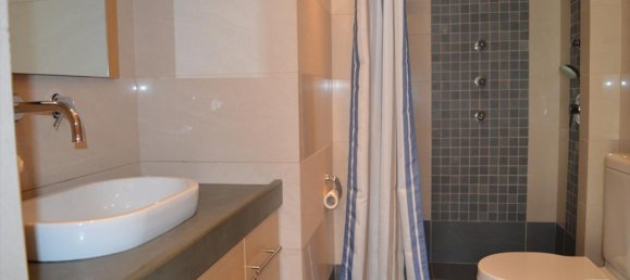 Villa de 4 dormitorios en Vouliagmeni, Greece No. 5775 12